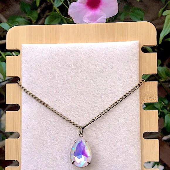 Iridescent White AB Unicorn 🦄 Crystal Drop Necklace - Picture 1 of 7